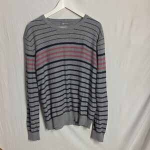 100% Cotton RW&CO. Men's Gray and Pink Striped Classic Crewneck Sweater